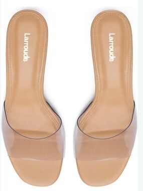 Vivi Lucite Larroudé Mule
Tan Slide Mules with Clear Strap Vivi Lucit